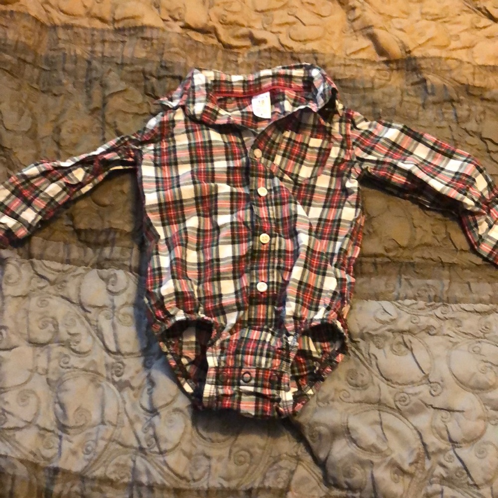 Boys SZ 18 months plaid onesie carters brand